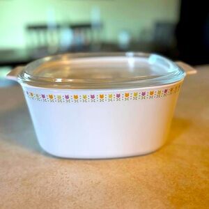 Rare Vintage Corning Ware Centura “April Tulip Multicolor”.
